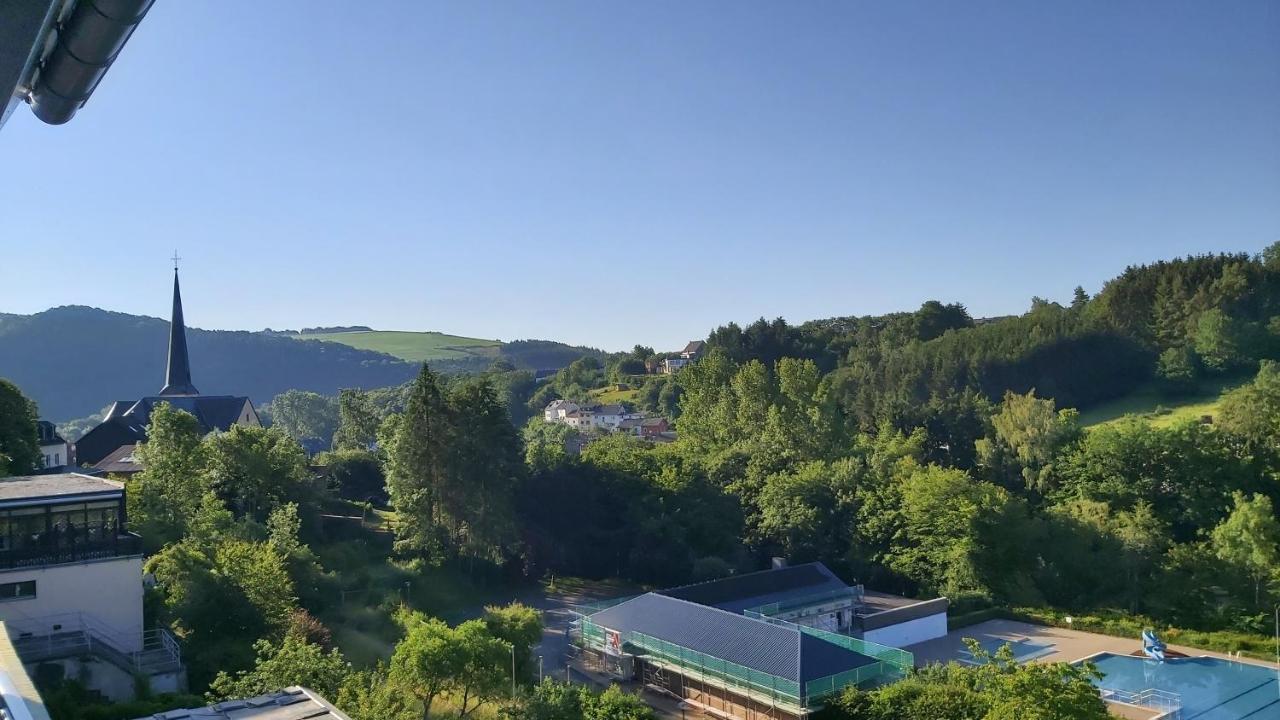 Fewo Waldblick Waxweiler Екстериор снимка